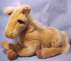 Lou Rankin, the Famous Wildlife Sculpt, helped to design a life like series of plush animals for Dakin.  Here we have gathered all the Farm Animals that have been made together!