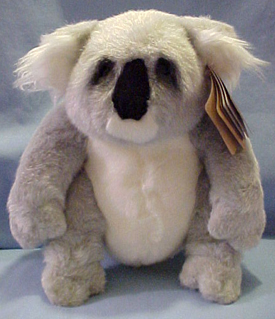 Lou Rankin, the Famous Wildlife Sculpt, has designed several beautiful bears and Pandas.  From Black Bears to Spectacle Bears and of course the adorable Panda!