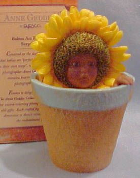 Click here to go to our Collectible Anne Geddes Flower Pot Babies Figurines