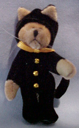 Click here to go to our selection of Boyds T. F. Wuzzies Halloween Teddy Bears dressed as a Black Cat
