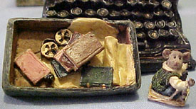 2nd Edition Boyds Uncle Beans Treasure Box Wilson's Typewriter with Underwood McNibble Mouse 2nd Edition Boyds Uncle Beans Treasure Box Wilson's Typewriter with Underwood McNibble Mouse