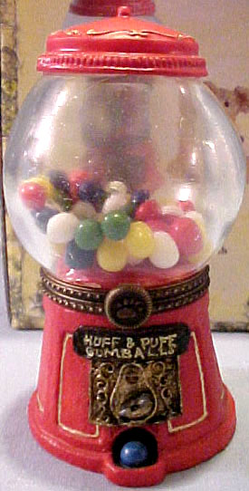 1st Edition Boyds Uncle Beans Treasure Box Bubbas Gumball Machine with Bubbles McNibble Mouse 1st Edition Boyds Uncle Beans Treasure Box Bubbas Gumball Machine with Bubbles McNibble Mouse
- introduced in Spring 2004 and has been retired
- This is a Limited Edition, 1st Edition, piece of 6,000 made in the Spring of 2004.
- A lil' mini masterpiece! This adorable gumball opens to reveal a mini mouse, blowin' a record-breakin' bubble!
- Quote: "A penny saved could have been a gumball instead."