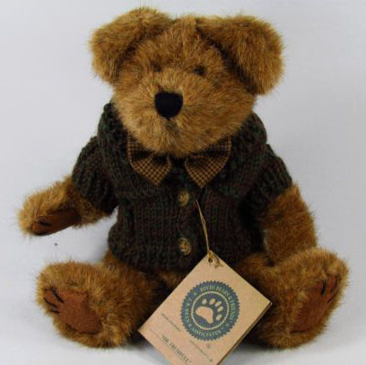 Boyds Teddy Bear Mr. Trumbull Boyds Teddy Bear Mr. Trumbull
- introduced Fall 1998 and has been retired
- Mr Trumbull is dressed in fine attire. He is wearing a green tweed sweater with a bow tie around his neck.