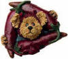 Boyds Fridgewear Magnet Willie O'Chili - (introduced Spring 2000 and has been retired) If you like your edibles Hot n' Spicy, you're in good company. Boyds bear Willie is famous in Boyds County (and the next 3 counties as well) for his awesome ability to eat Chili Peppers...the hotter the better! He's never met a Habanero or a Jalapeno he didn't like, and Hot Pepper Sauce is his Condiment of Choice. Yowza! Is this Magnet too hot to be Fridgewear? 2 inches wide 2 inches high