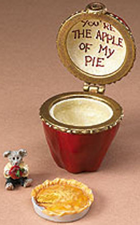 These fantastic treasure boxes pay attention to detail and the hidden treasures inside are lifelike! Here is a GREAT gift for a special teacher to say Thank you