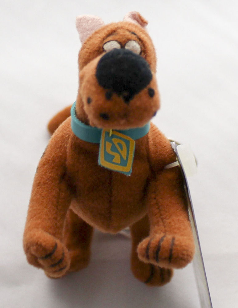 Plush Scooby Doo Key Chain Plush Scooby Doo Key Chain
- made by Applause