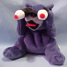 Comical Cats and Kittens including Splat the Road Kill Cat and Peeping Tom Cat as soft plush toys and gag gifts.